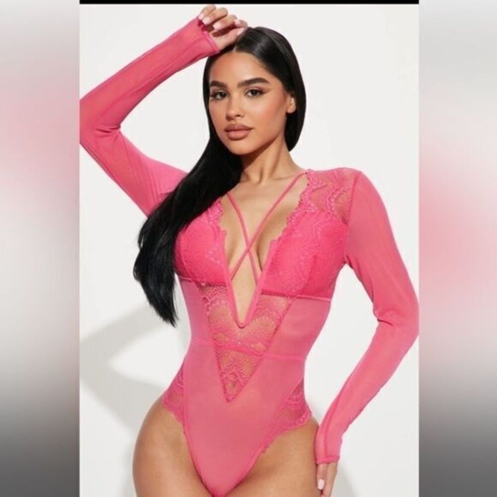 Cosmopolitan Secrets of Love‎ Lace Teddy  Pink size M